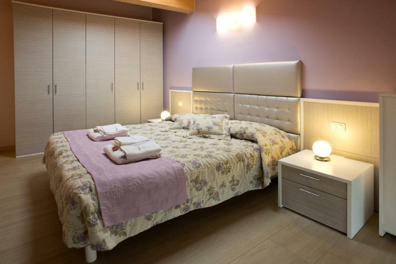 B&B La Casa Di Rosa Vago Eksteriør bilde